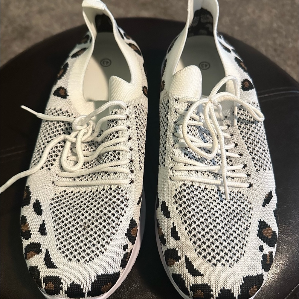 Stylish White and Black brown Women's Sneakers